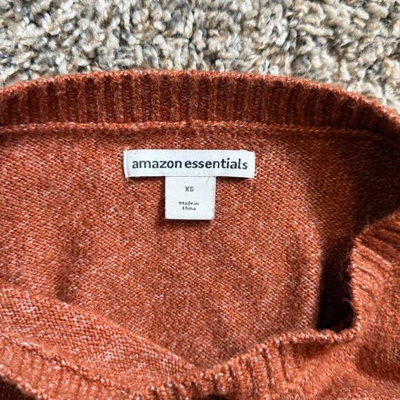 Preppy Amazon Essentials Orange Sweater - Picture 7 of 7
